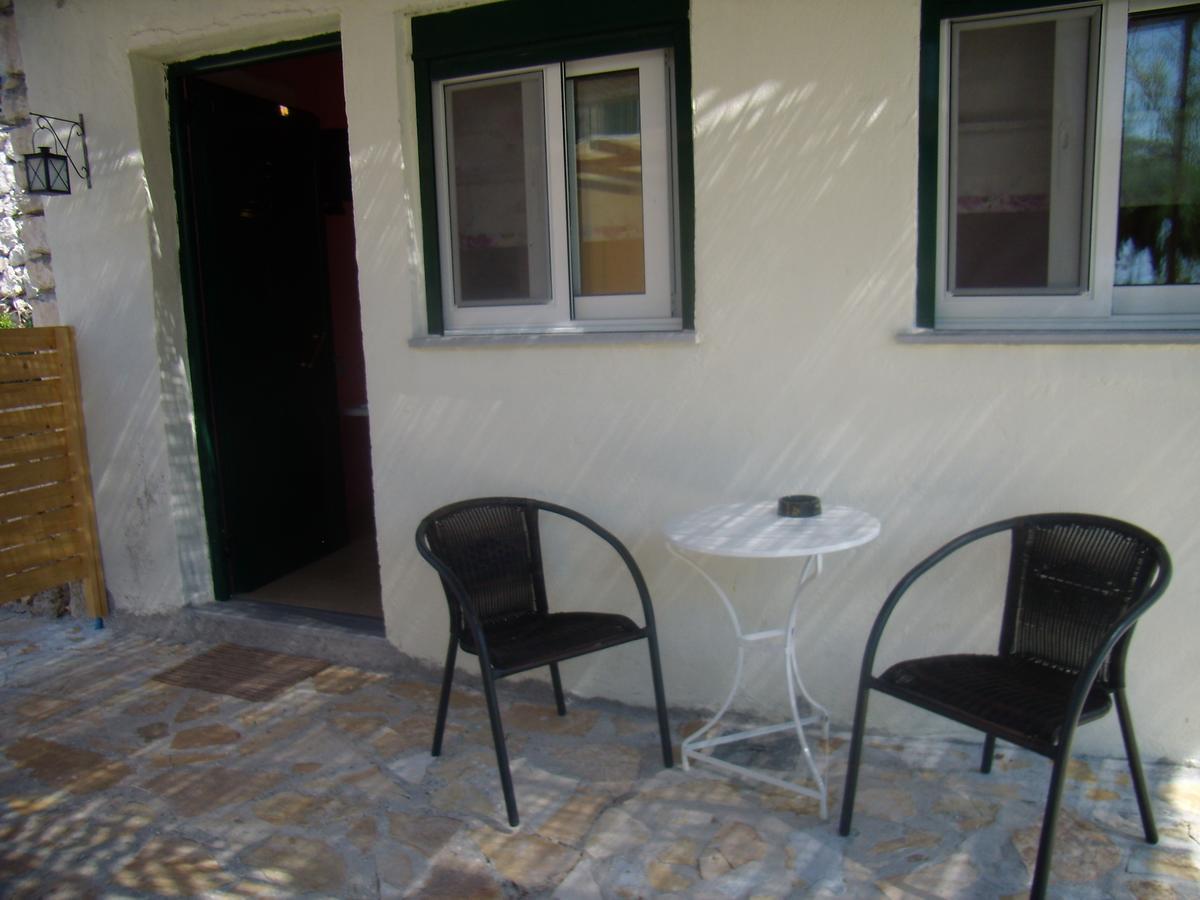 Zephyros Rooms And Apartments Drymon المظهر الخارجي الصورة