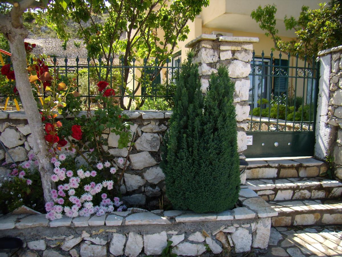 Zephyros Rooms And Apartments Drymon المظهر الخارجي الصورة